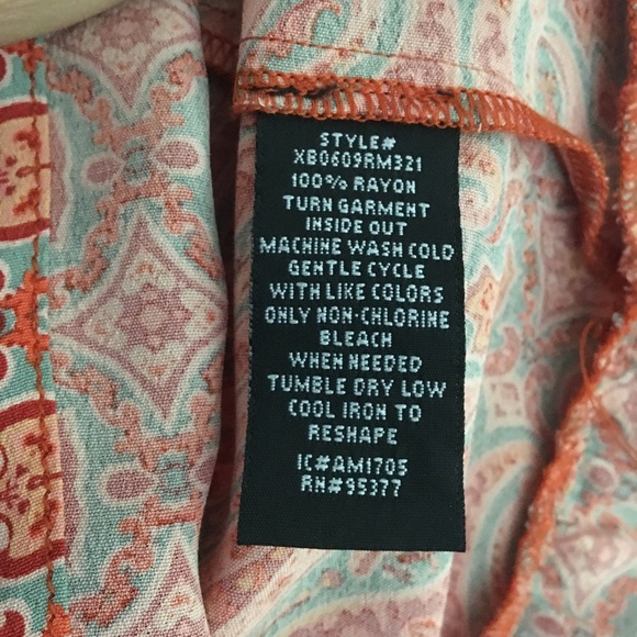 Sanctuary off-the-shoulder top SIZE M - Picture 4 of 5